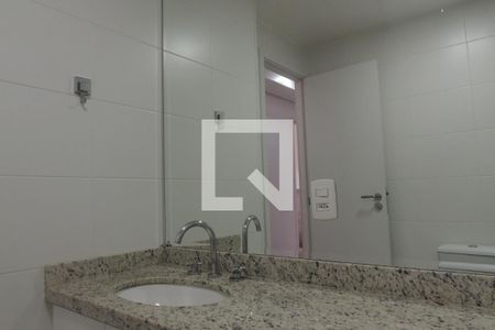 Apartamento à venda com 81m², 2 quartos e 2 vagasBanheiro