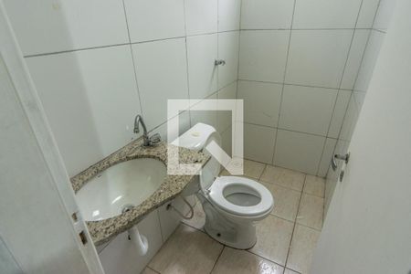 Banheiro de kitnet/studio para alugar com 1 quarto, 20m² em Belenzinho, São Paulo