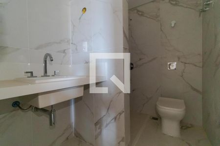 Apartamento à venda com 310m², 3 quartos e 2 vagasBanheiro da Suíte 01