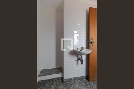 Apartamento à venda com 310m², 3 quartos e 2 vagasBanheiro de Serviço