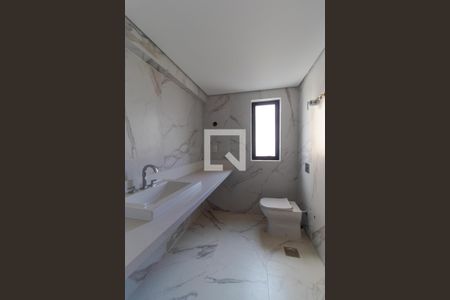 Apartamento à venda com 310m², 3 quartos e 2 vagasBanheiro da Suíte 03