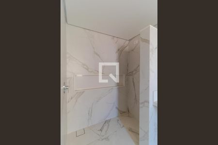 Apartamento à venda com 310m², 3 quartos e 2 vagasBanheiro da Suíte 03