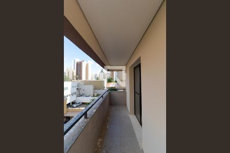 Apartamento à venda com 310m², 3 quartos e 2 vagasSacada da Suíte 03