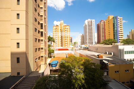 Apartamento à venda com 310m², 3 quartos e 2 vagasVista da Sacada da Suíte 03