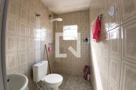 Banheiro de casa à venda com 3 quartos, 125m² em Conjunto Promorar Sapopemba, São Paulo