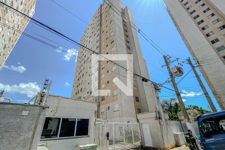 Apartamento à venda com 42m², 2 quartos e 1 vagaFAchada