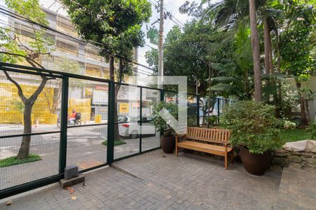 Apartamento à venda com 78m², 2 quartos e 1 vaga Apartamento à venda com 78m², 2 quartos e 1 vagaPortaria