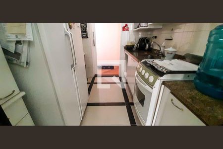 Cozinha de apartamento para alugar com 2 quartos, 80m² em Cidade São Francisco, São Paulo