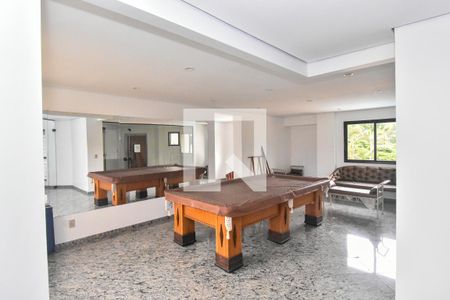 Apartamento à venda com 233m², 4 quartos e 5 vagas Apartamento à venda com 233m², 4 quartos e 5 vagasSala de Jogos