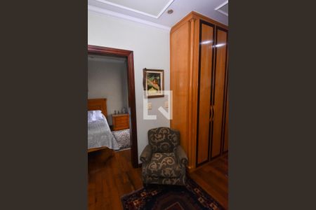 Apartamento à venda com 233m², 4 quartos e 5 vagas Apartamento à venda com 233m², 4 quartos e 5 vagasCloset da suíte