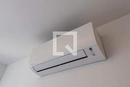 Apartamento para alugar com 70m², 2 quartos e 2 vagasDetalhe da Suíte