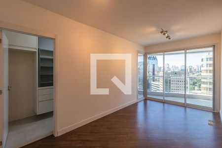 Sala de apartamento para alugar com 2 quartos, 70m² em Empresarial 18 do Forte, Barueri
