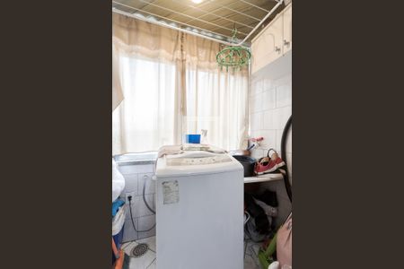 Apartamento à venda com 94m², 3 quartos e 2 vagas Apartamento à venda com 94m², 3 quartos e 2 vagasCozinha e Área de Serviço