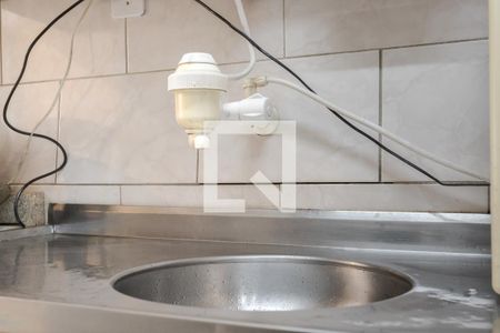 Apartamento à venda com 94m², 3 quartos e 2 vagas Apartamento à venda com 94m², 3 quartos e 2 vagasCozinha e Área de Serviço