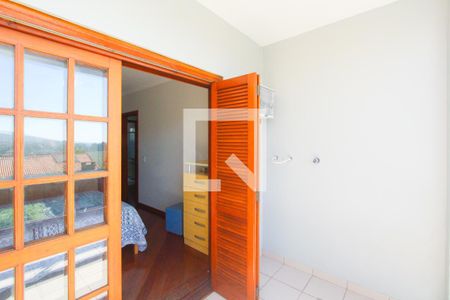Casa à venda com 240m², 4 quartos e 3 vagasVARANDA