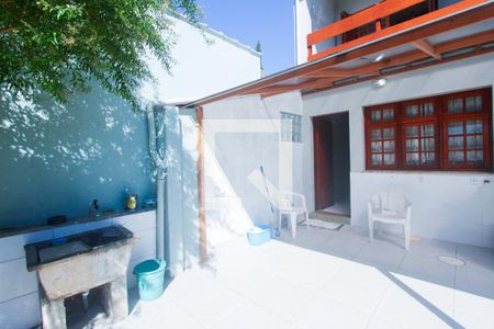 Casa à venda com 240m², 4 quartos e 3 vagasQUINTAL