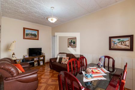 Sala de casa à venda com 3 quartos, 177m² em Vila Moinho Velho, São Paulo