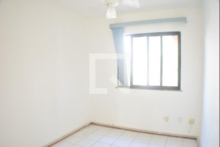 Casa de condomínio para alugar com 100m², 4 quartos e 2 vagasQuarto 4