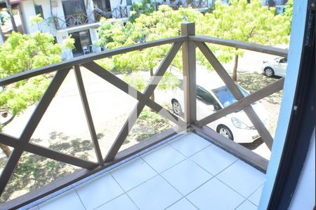 Casa de condomínio para alugar com 100m², 4 quartos e 2 vagasQuarto 1 com banheiro e varanda