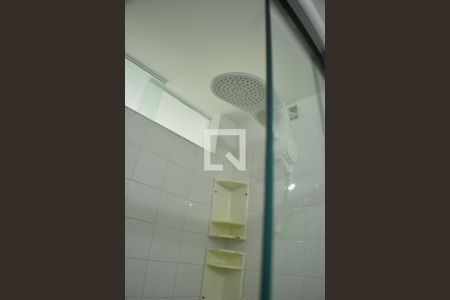 Casa de condomínio para alugar com 100m², 4 quartos e 2 vagasBanheiro