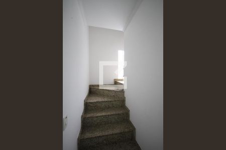 Casa à venda com 171m², 3 quartos e 4 vagasCorredor