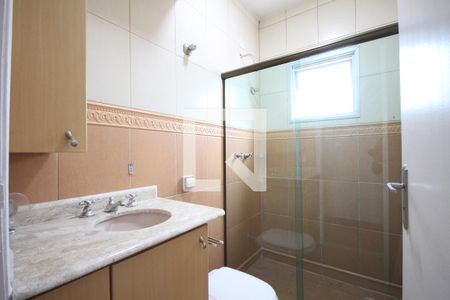 Casa à venda com 171m², 3 quartos e 4 vagasBanheiro