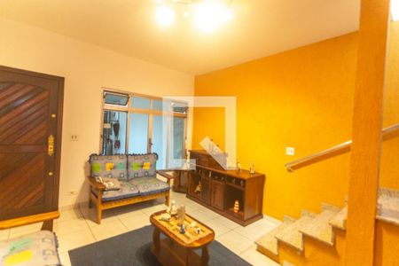 Sala de estar de casa para alugar com 2 quartos, 147m² em Jardim do Mar, São Bernardo do Campo