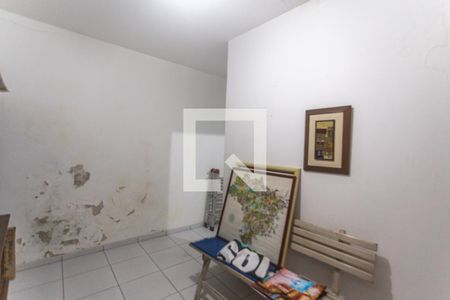 Casa à venda com 147m², 2 quartos e 1 vagaQuarto de serviço