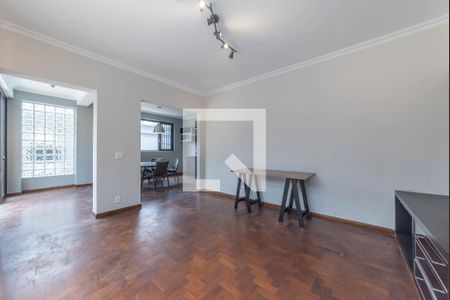 Sala de casa à venda com 3 quartos, 250m² em Itaim Bibi, São Paulo