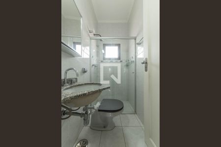 Banheiro 1 de casa à venda com 3 quartos, 250m² em Itaim Bibi, São Paulo