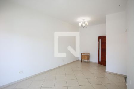 Apartamento para alugar com 67m², 2 quartos e 1 vagaSala