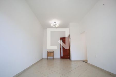Apartamento para alugar com 67m², 2 quartos e 1 vagaSala