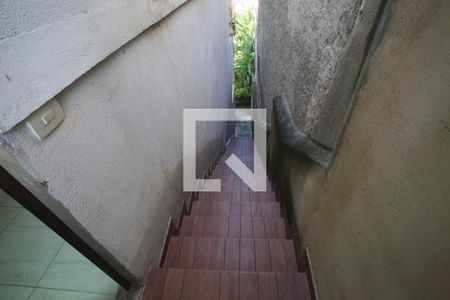 Apartamento para alugar com 67m², 2 quartos e 1 vagaEscada de Acesso