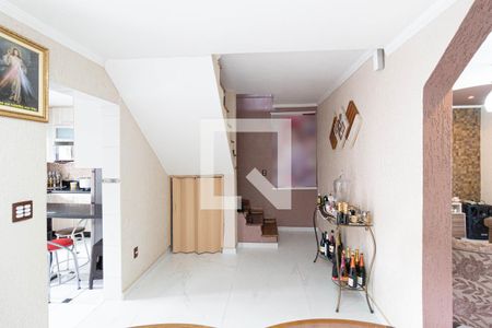 Hall de casa à venda com 3 quartos, 192m² em Vila Yara, Osasco