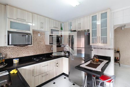 Casa à venda com 192m², 3 quartos e 1 vaga Casa à venda com 192m², 3 quartos e 1 vagaCozinha