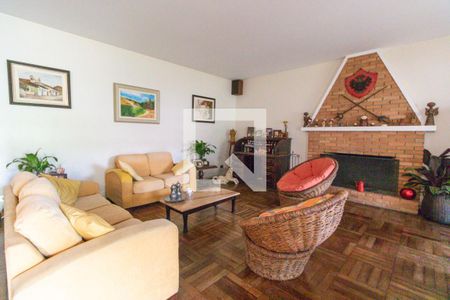Sala de casa à venda com 6 quartos, 650m² em Caxingui, São Paulo