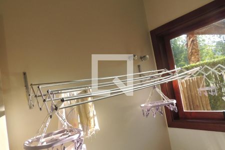 Casa de condomínio à venda com 410m², 4 quartos e 3 vagasÁrea de Serviço