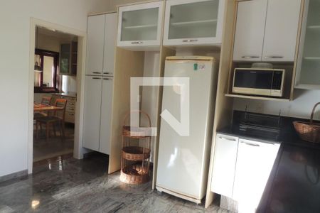 Casa de condomínio à venda com 410m², 4 quartos e 3 vagasCozinha