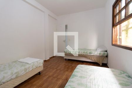 Casa para alugar com 72m², 2 quartos e 1 vagaQuarto 1