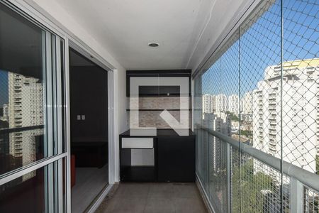 Varanda de apartamento à venda com 2 quartos, 67m² em Vila Andrade, São Paulo