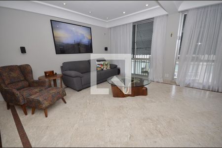 Sala de apartamento à venda com 3 quartos, 131m² em Laranjeiras, Rio de Janeiro