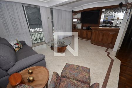 Sala de apartamento à venda com 3 quartos, 131m² em Laranjeiras, Rio de Janeiro