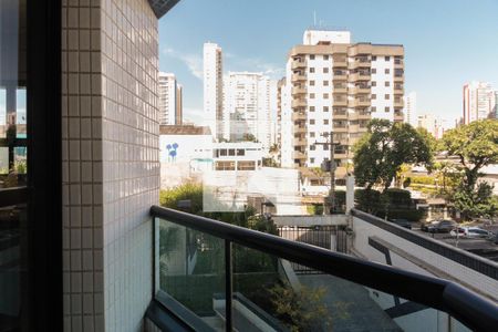 Apartamento para alugar com 150m², 3 quartos e 3 vagas Apartamento para alugar com 150m², 3 quartos e 3 vagasVaranda Sala