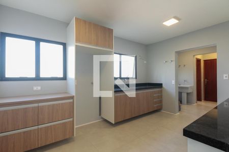 Apartamento para alugar com 150m², 3 quartos e 3 vagas Apartamento para alugar com 150m², 3 quartos e 3 vagasCozinha