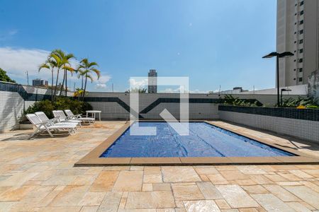 Apartamento à venda com 150m², 3 quartos e 3 vagasÁrea comum - Piscina