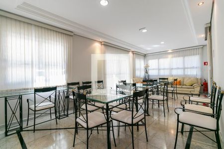 Apartamento à venda com 150m², 3 quartos e 3 vagasÁrea comum - Salão de festas