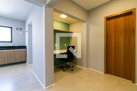 Apartamento à venda com 150m², 3 quartos e 3 vagasCorredor / Escritório