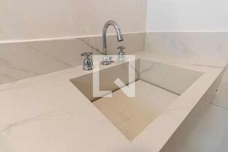 Apartamento à venda com 150m², 3 quartos e 3 vagasBanheiro 2
