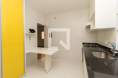 Apartamento à venda com 96m², 3 quartos e 1 vagaBanheiro Social