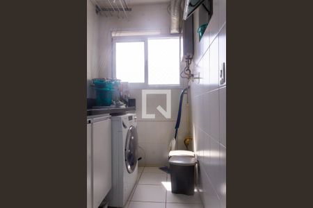 Apartamento à venda com 74m², 2 quartos e 2 vagasÁrea de Serviço